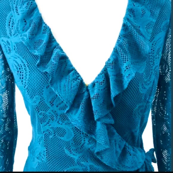 Lily Pulitzer Tiki Wrap Ruffle Crochet Romper Sz S - Picture 4 of 8